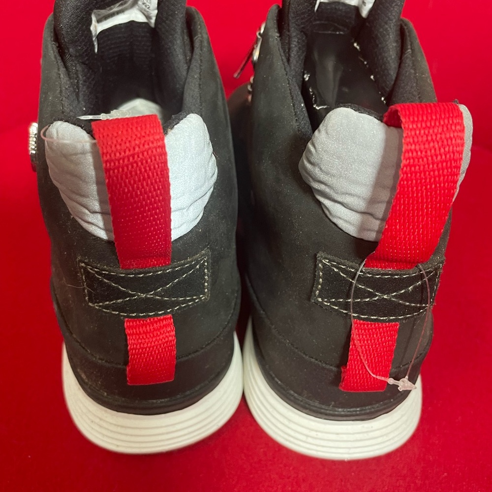 Men’s Mid-Top Tmberland Boot Size 9 - Picture 2 of 8